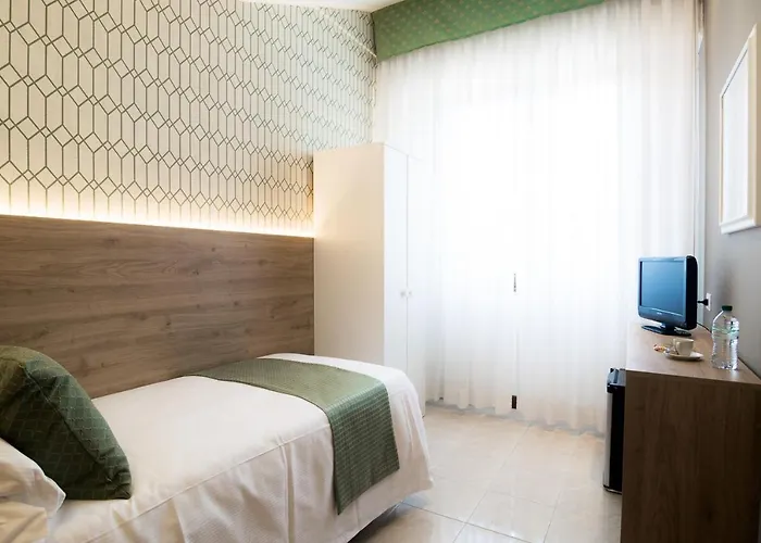 Pacific Hotel 3*