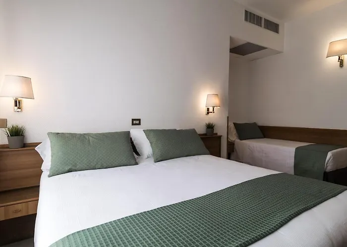 Pacific Hotel 3*